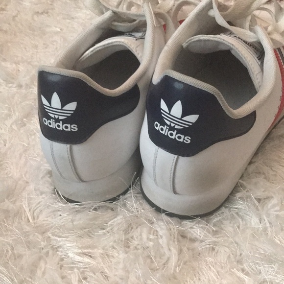 Men adidas, hard to find - Picture 4 of 7
